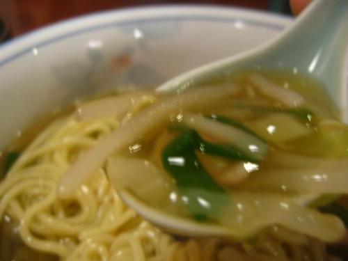 中国家常菜　鳳龍菜館　ちゃんぽん麺　スープ
