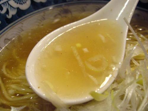りょう花南国店　真麺　スープ