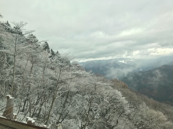 高知・大豊町の梶ヶ森周辺の雪景色