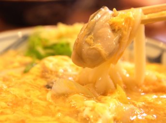 丸亀製麺 牡蠣づくし玉子あんかけ