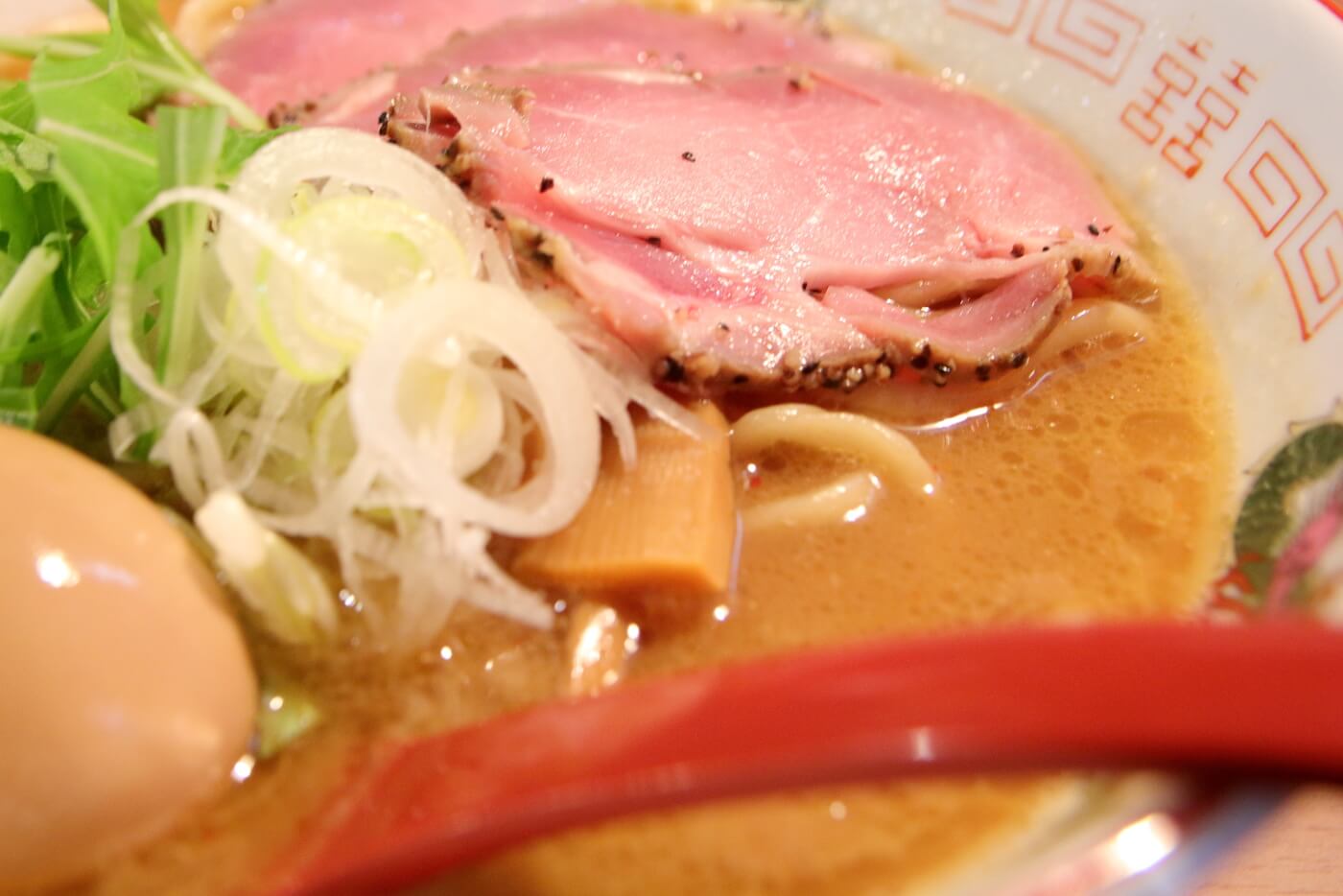 製麺処蔵木南国店 特製濃厚魚介豚骨ラーメン太麺のスープ