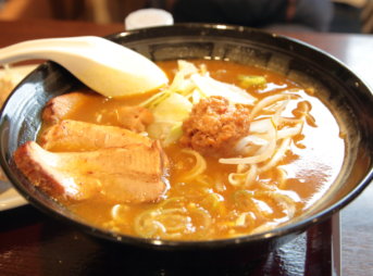 ココイチ香南野市店 チャーシュー3枚カレーラーメン